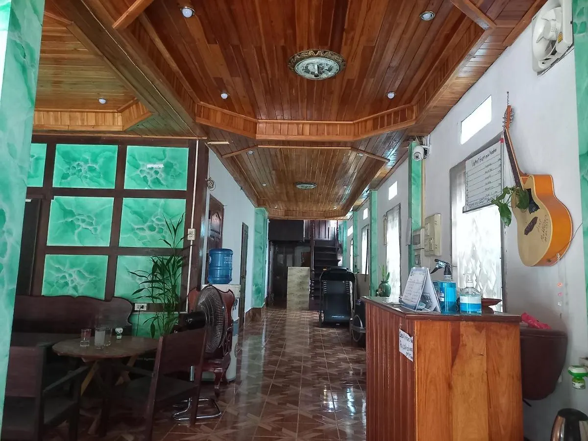 Hotel Watthat & Maladress 6 Luang Prabang 0*,  Laos